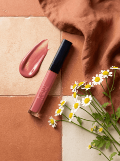 lip oil Power Play by Novelle Lumière